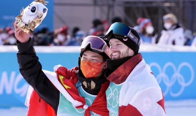 足球游戏-偶像大赞苏翊鸣：了不起的滑手 现在是他推动我了